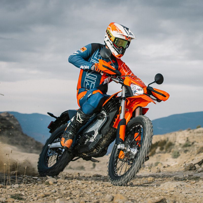 Обновление внедорожного электромотоцикла KTM на 2027 год