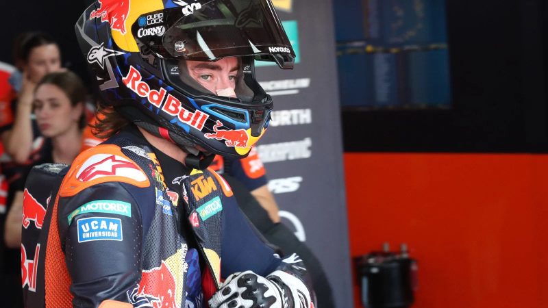 Педро Акоста раскритиковал правило MotoGP по давлению в шинах: «Мы выглядели как ослы»