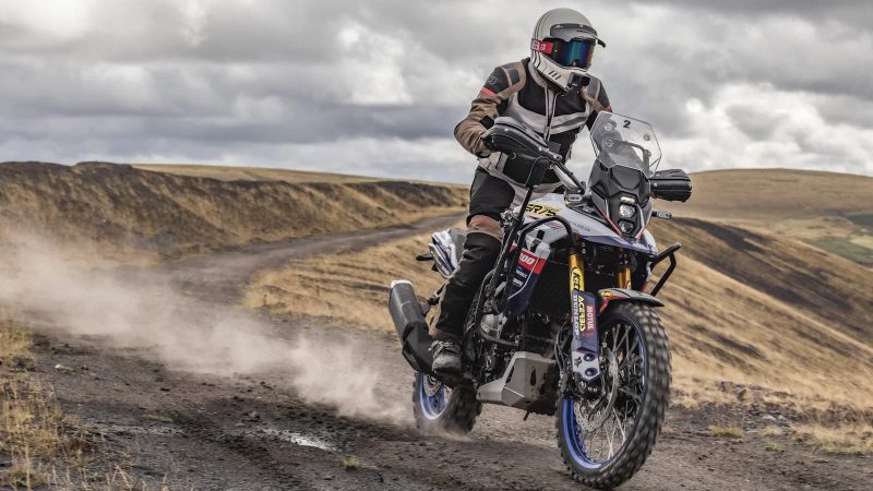 SR75 Suzuki Off-Road Experience: школа, где учат ездить по грязи