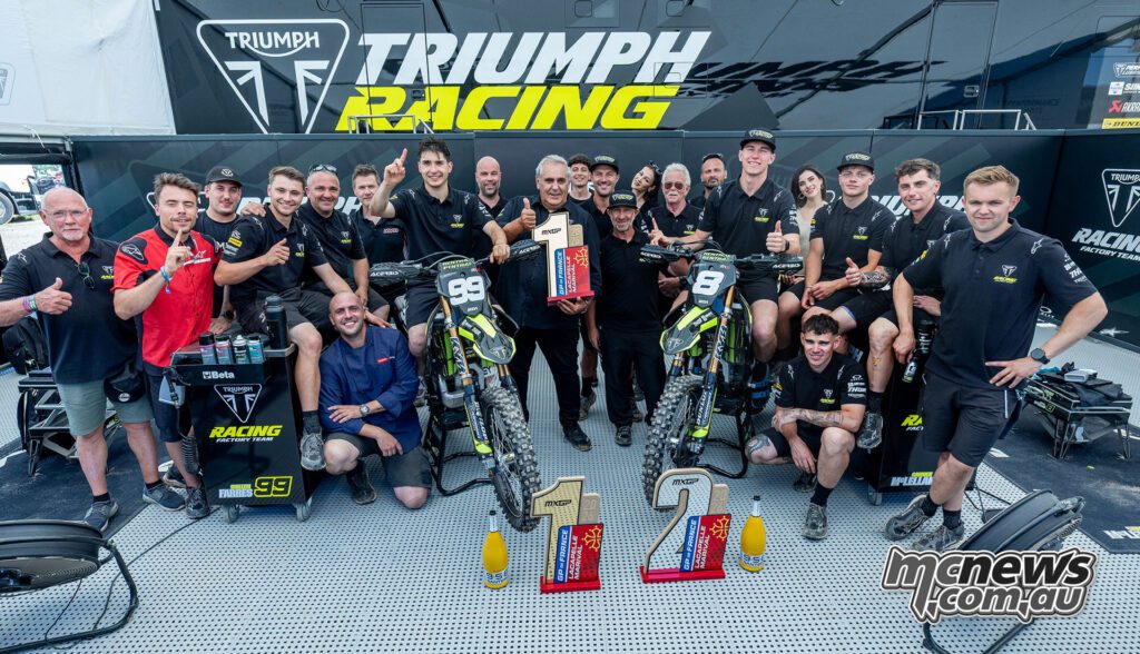 Triumph Factory Racing отпраздновала исторический дубль в MX2 благодаря Гийому Фарресу и Кэмдену Маклеллану во Франции.