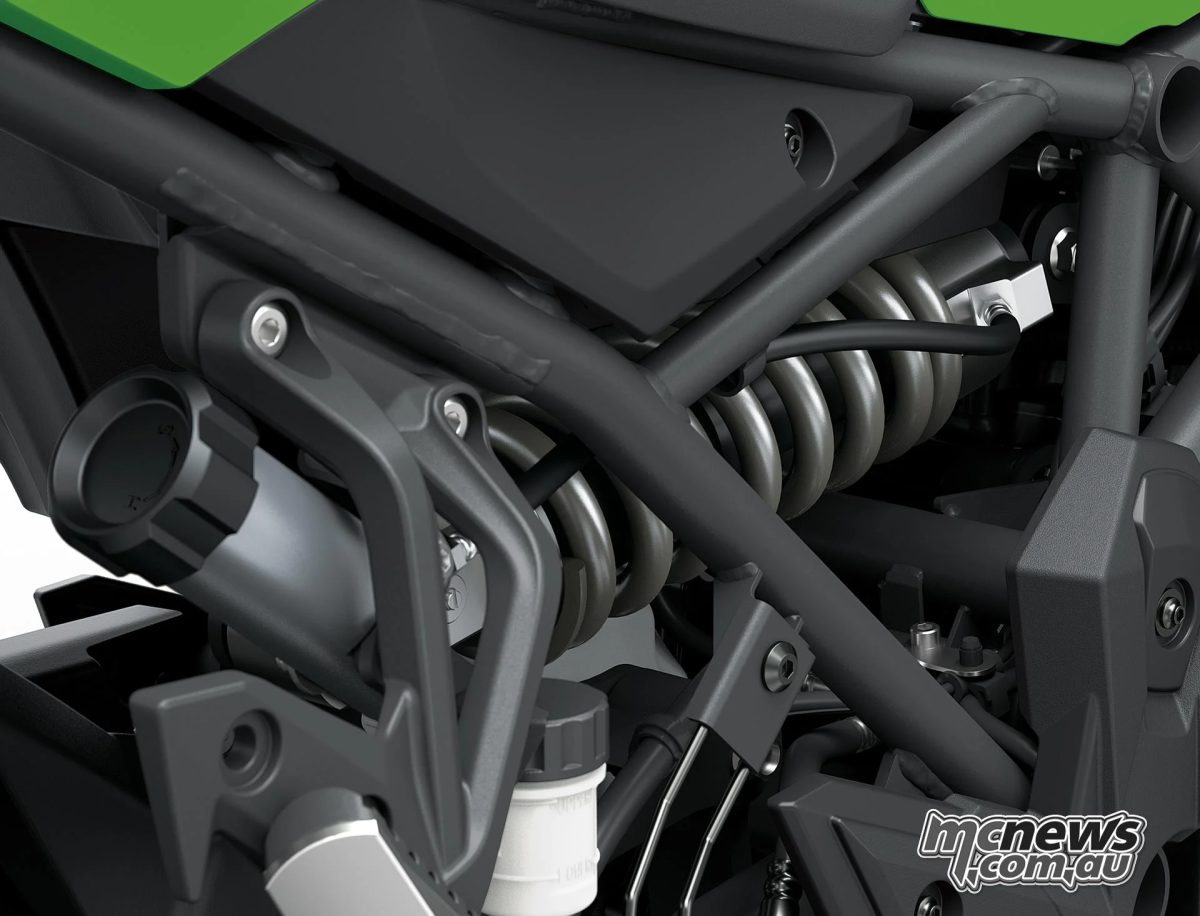 Kawasaki Versys 900 SE получил радарные системы — фото 3