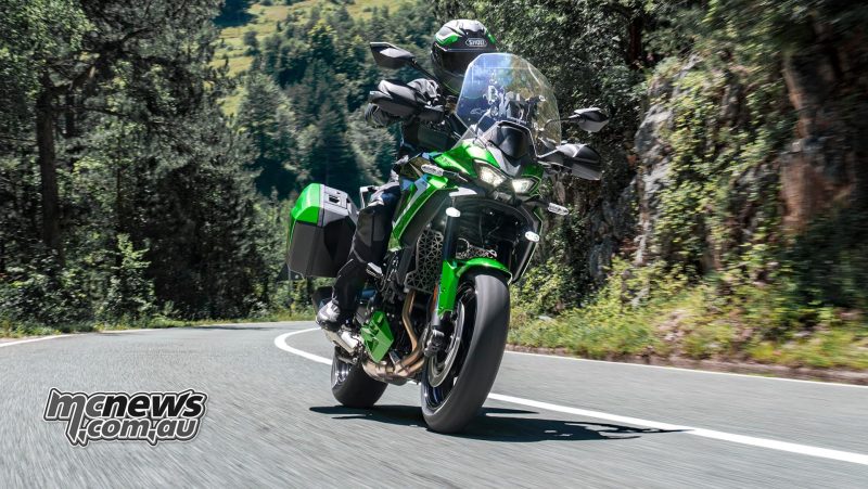 Kawasaki Versys 900 SE получил радарные системы