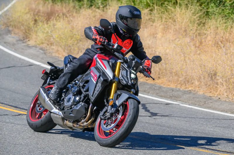 Обзор Suzuki GSX-S1000 2026 года: 11 быстрых фактов за $11,989