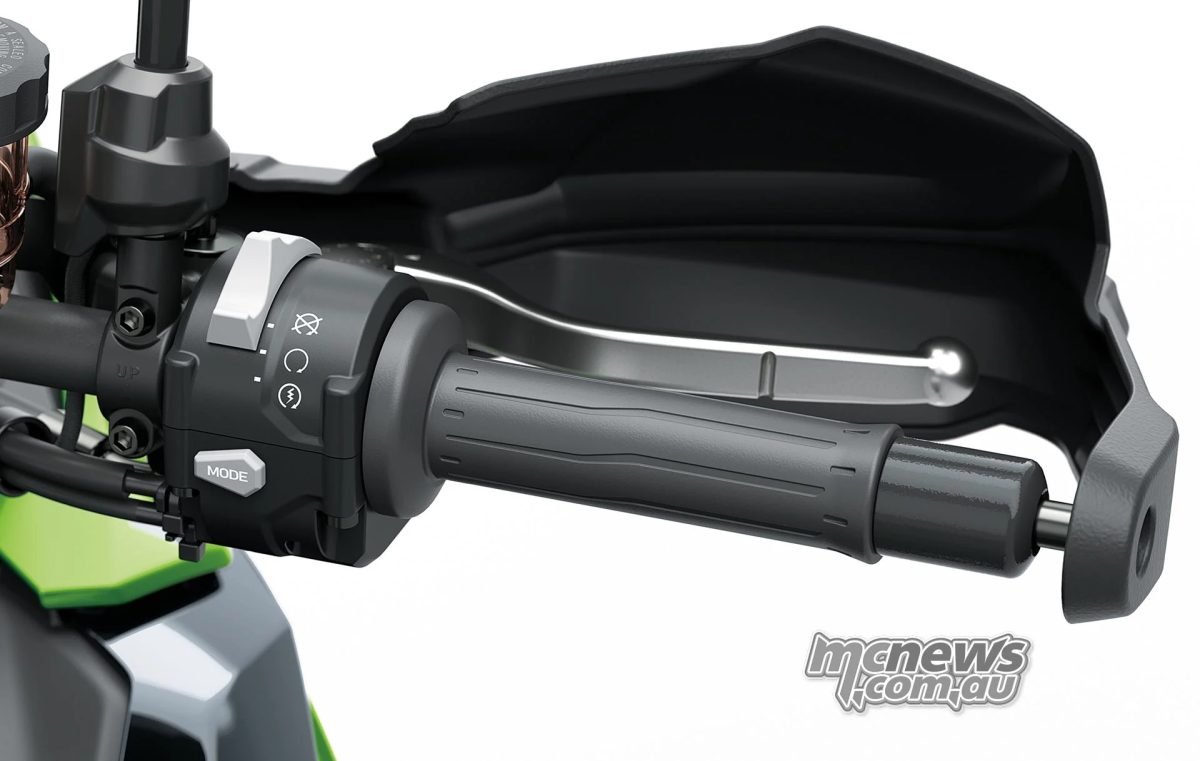 Kawasaki Versys 900 SE получил радарные системы — фото 5