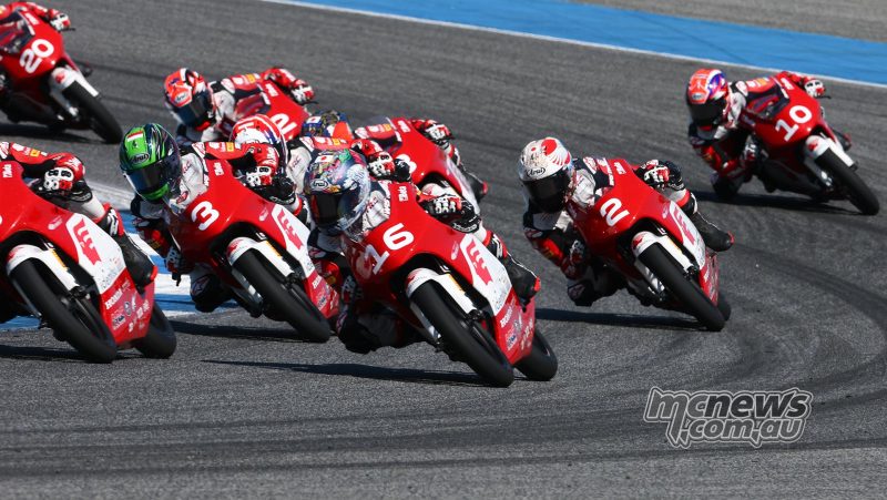 Подъемы и падения для австралийских юниоров на открытии Moto4 Asia Cup