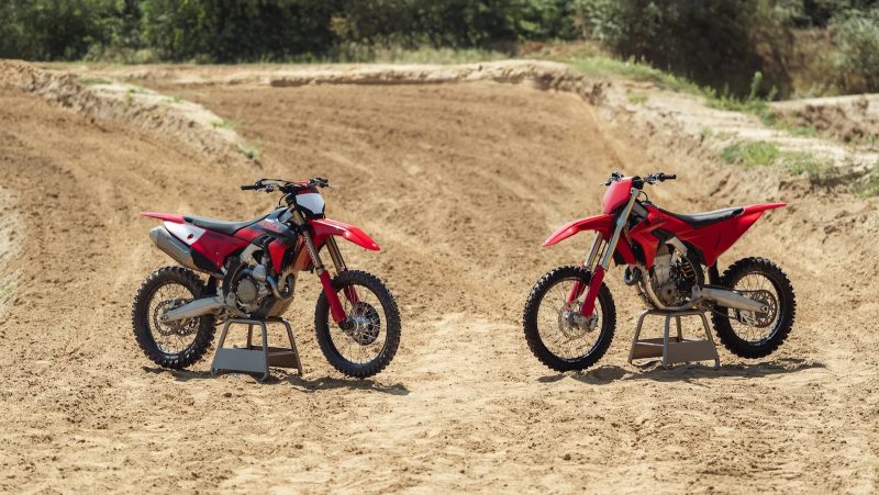 Ducati обновила Desmo450 MX и Desmo450 MX Factory к 2027 году