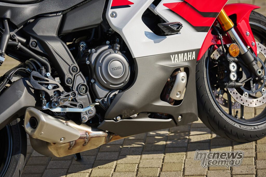 Проверенный двигатель CP2 Yamaha получил электронную ручку газа, которая открывает круиз-контроль и дополнительные технологии