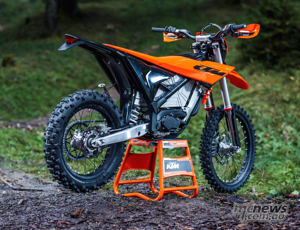 Обновлённый Freeride E будет доступен в Австралии с июля 2026 года.