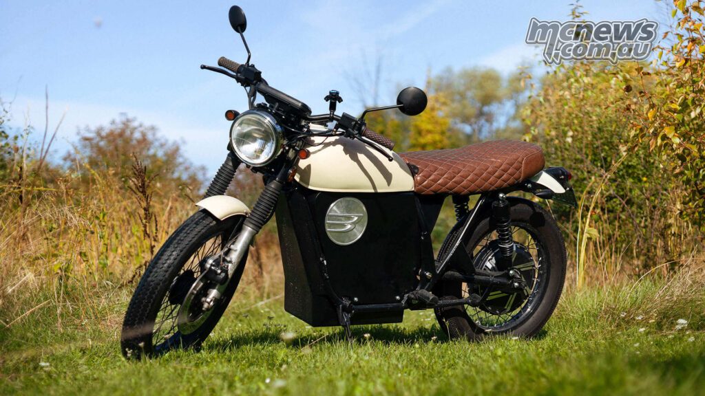Индивидуально заказанный Beachman CB500 сочетает ранний стиль Honda с современной электрической силовой установкой и получил