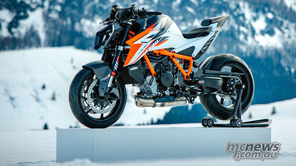 RR — это более легкая, острая и сфокусированная интерпретация платформы KTM 1390 Super Duke.