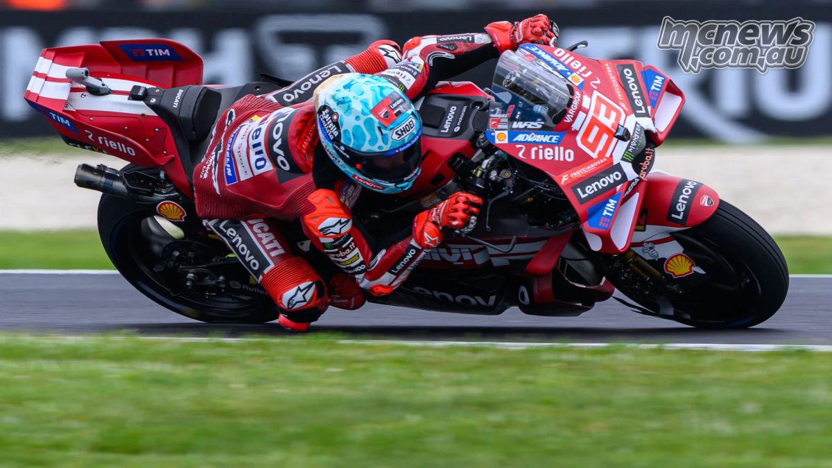 Маркес добился крупнейшего поула в MotoGP за семь лет