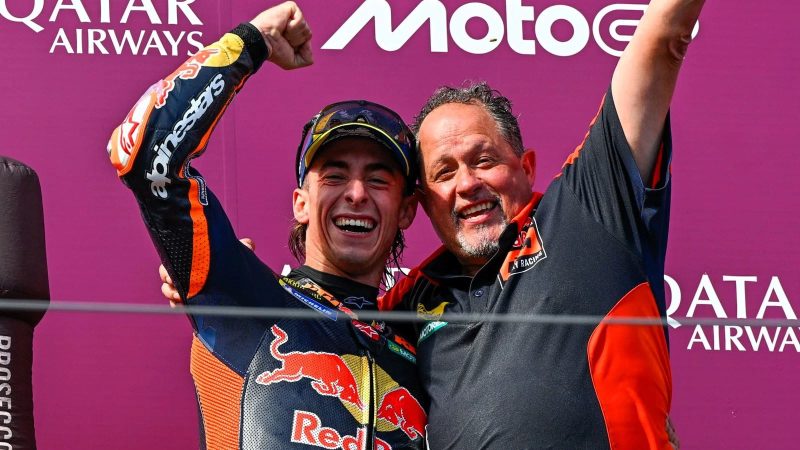 Треватан отметил рост Педро Акосты в KTM