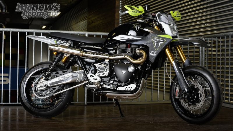 Канада: Scrambler 1200 XE в формате супермо́то