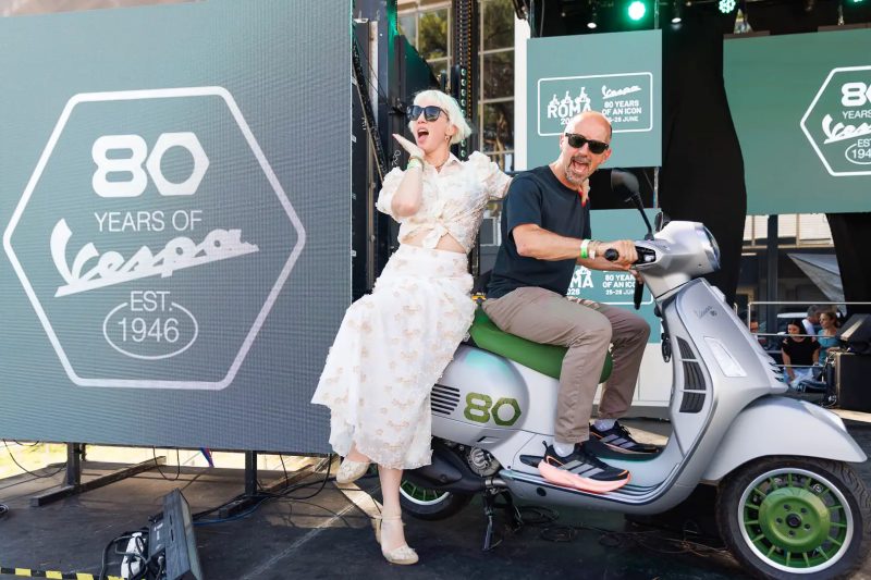 Vespa Edizione Ottantesimo: юбилейная серия с акцентом на историю и самый мощный мотор бренда