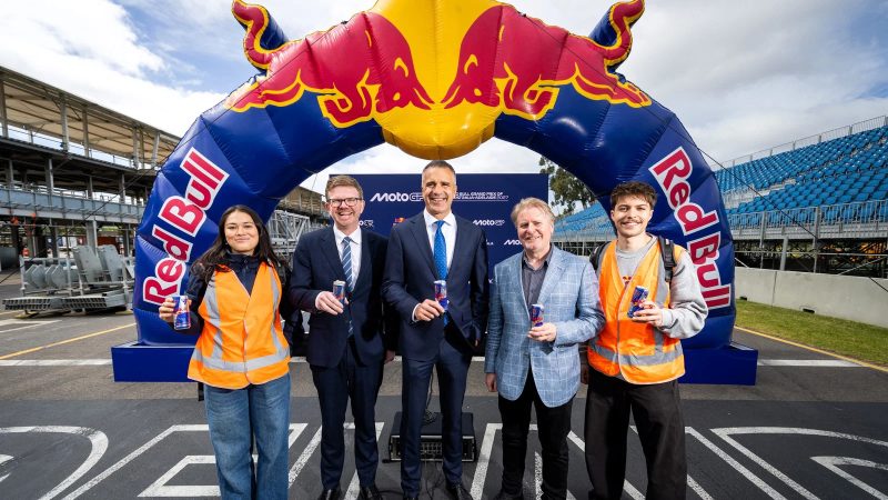 Red Bull стал титульным спонсором нового этапа MotoGP в Аделаиде
