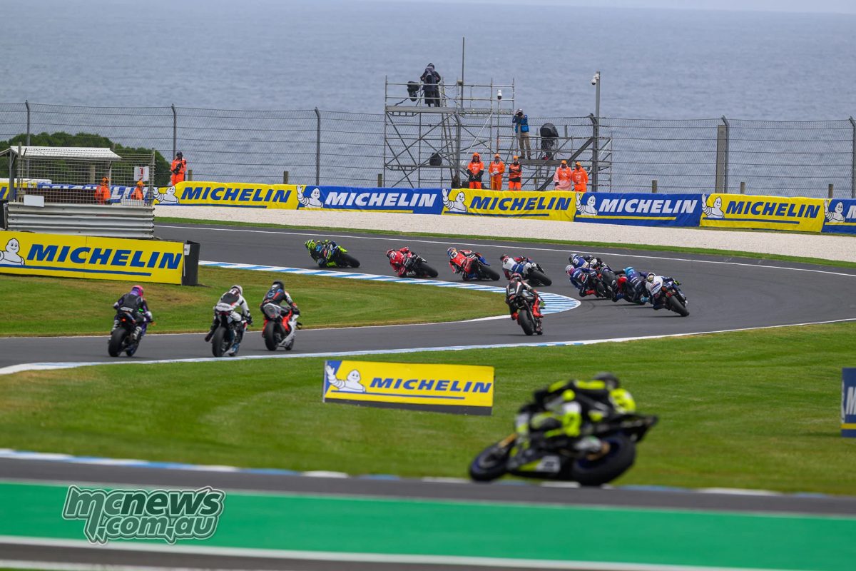 Филлип-Айленд: Войт выиграл вторую гонку Superbike — фото 2