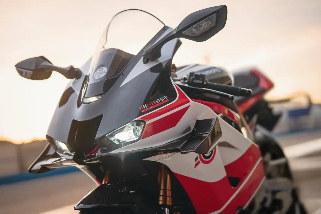 Bimota возвращается к дилерам в США: KB998 Rimini, Tesi H2, 48 фото — фото 2