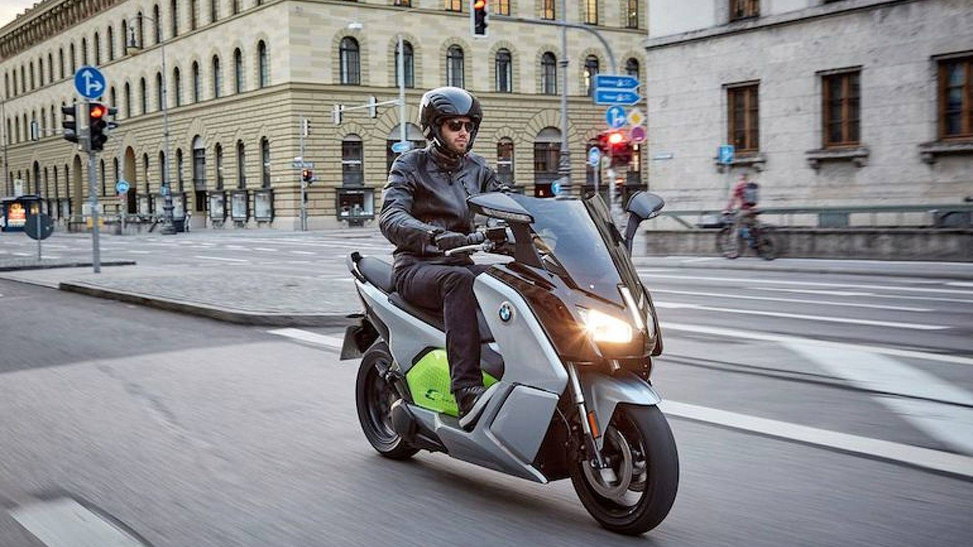 BMW отзывает все скутеры C Evolution в США из-за проблемы с жгутом проводки