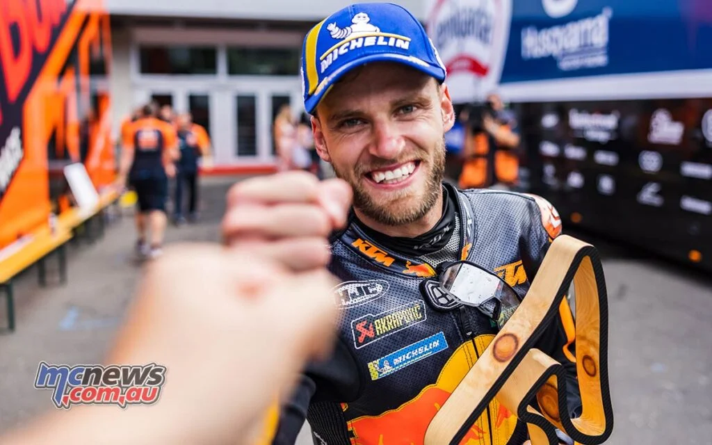 Брэд Биндер выиграл безумную гонку на Red Bull Ring в 2021 году