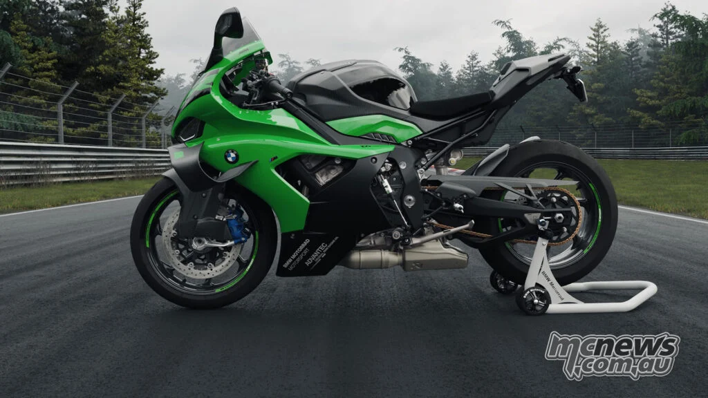 Полностью обтекаемый M 1000 RR даёт Nürburgring Green гораздо больше пространства