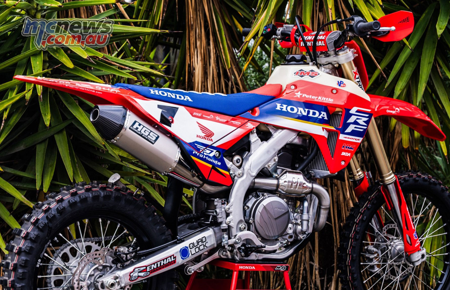 Honda CRF450RX Finke: спецверсия к 50-й гонке в пустыне