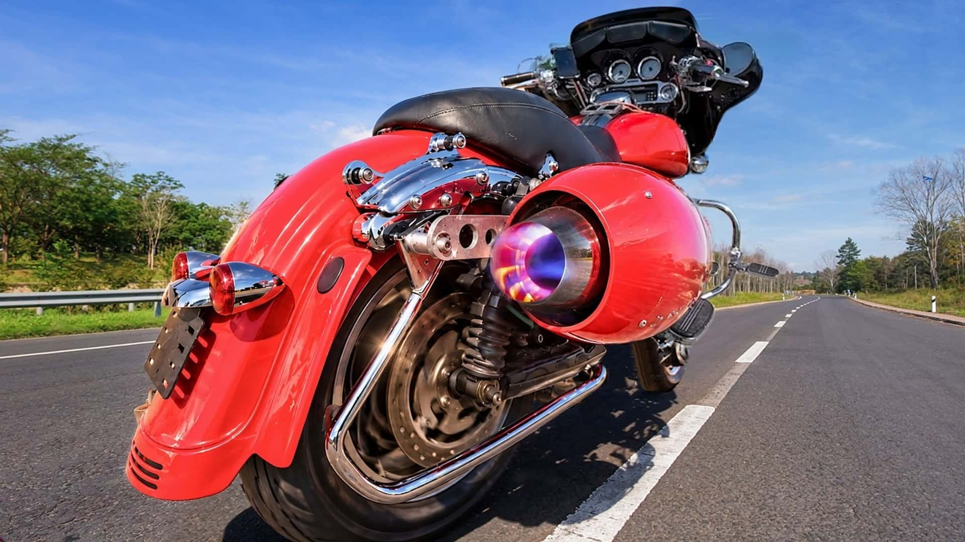 Этот Harley-Davidson с реактивным двигателем выглядит как обещанное нам будущее