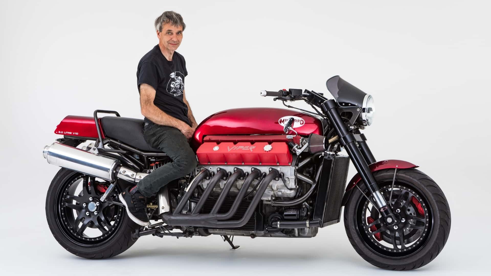 Этот мотоцикл с Viper V10 можно купить. Только сначала проверьте страховку жизни
