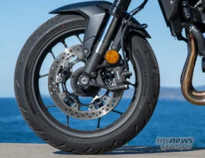 Honda CB1000GT: спорт-турер, который не разучился быть живым — фото 10