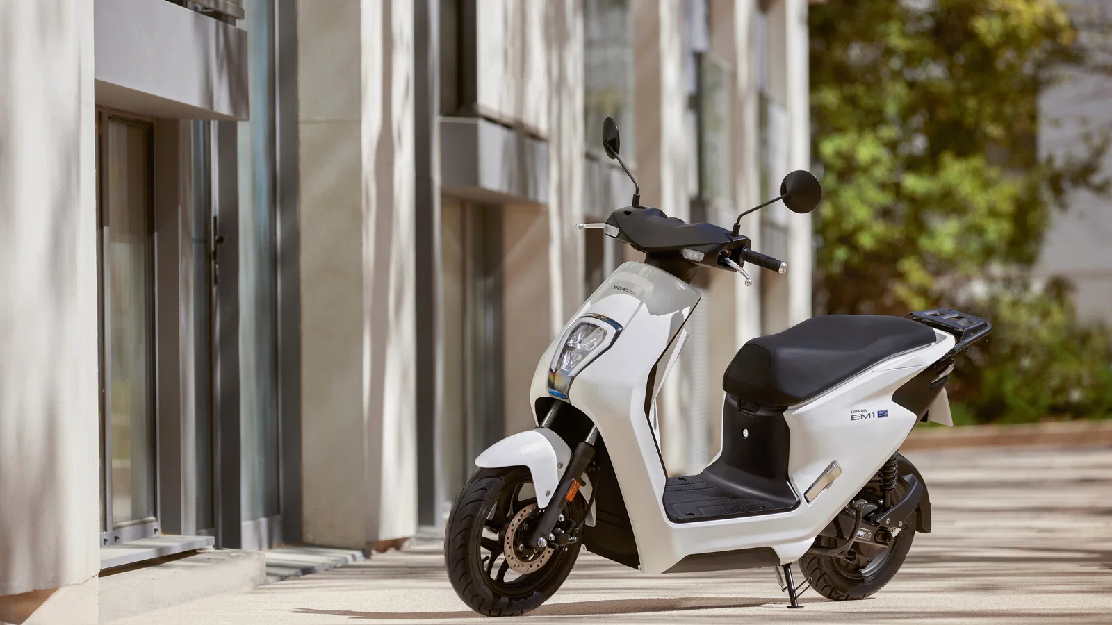 Honda получила в США награду за аккумулятор для скутера