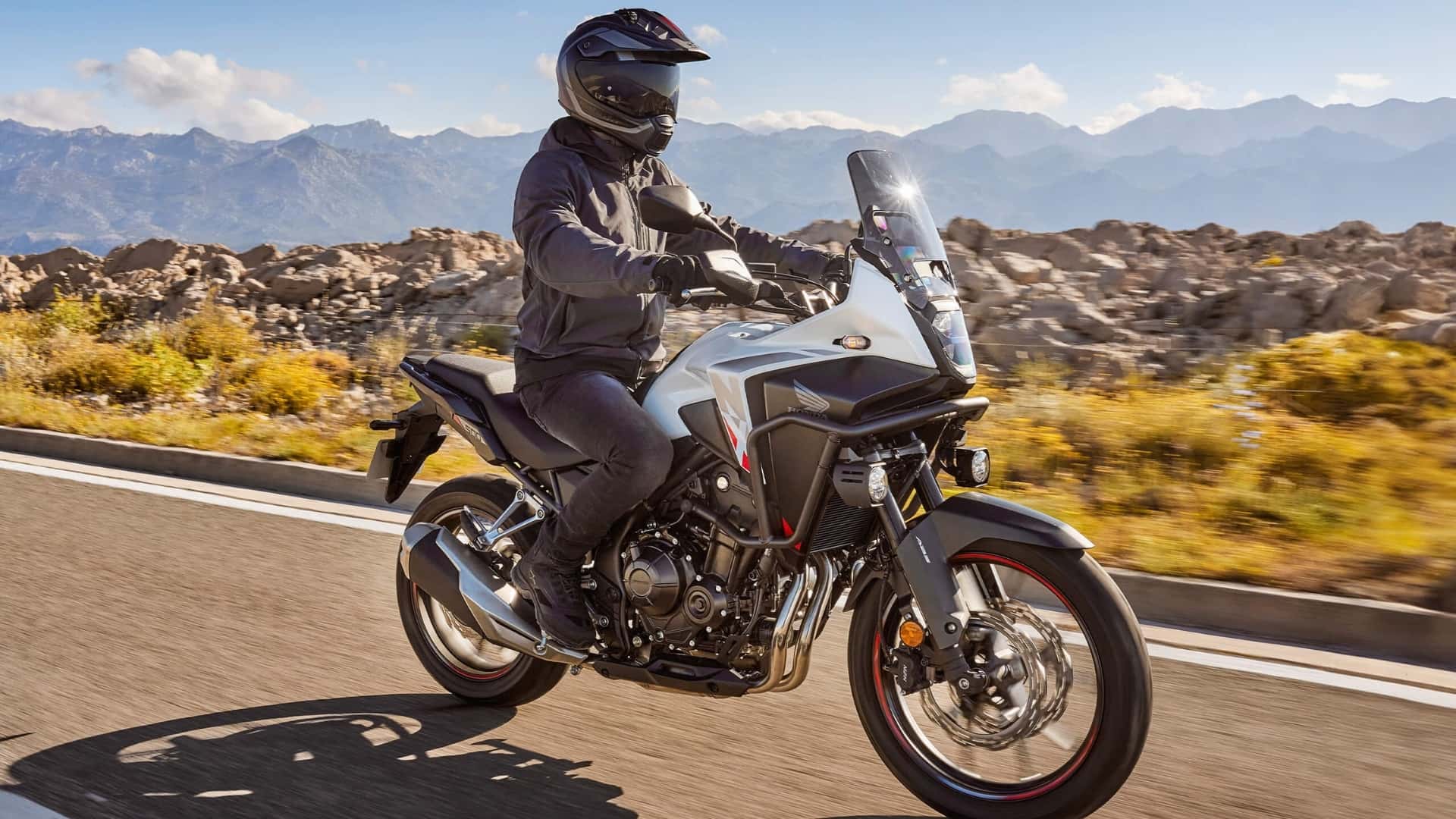Honda снизила цену на свой самый компактный ADV на $500, но хватит ли этого, чтобы обойти конкурентов?