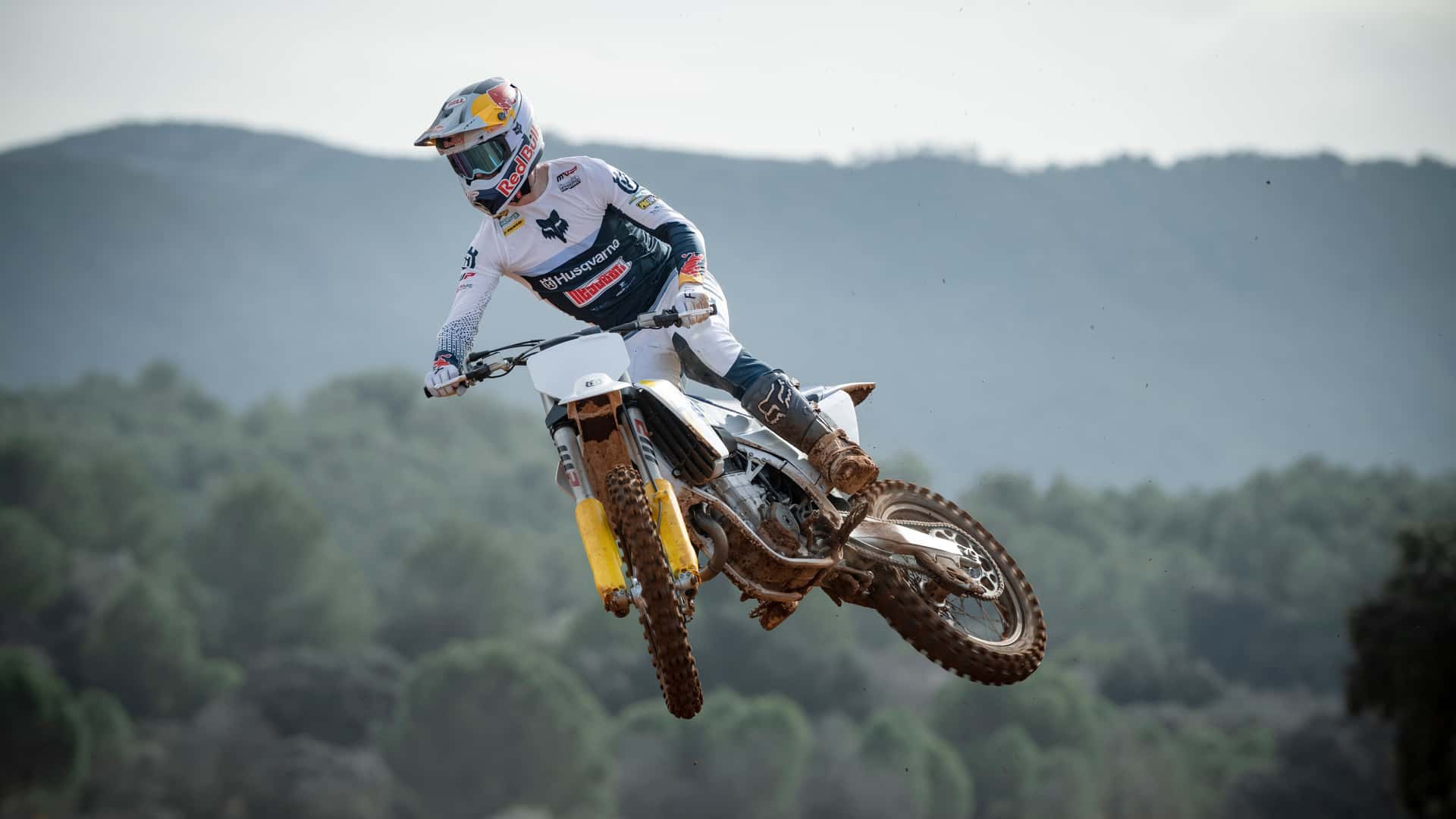 Husqvarna представила новую линейку мотокроссовых моделей в ретро-цветах