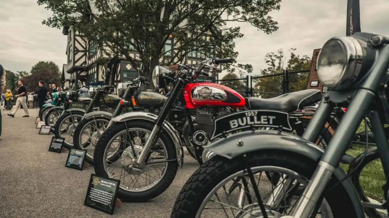 Еще один 650-кубовый Royal Enfield