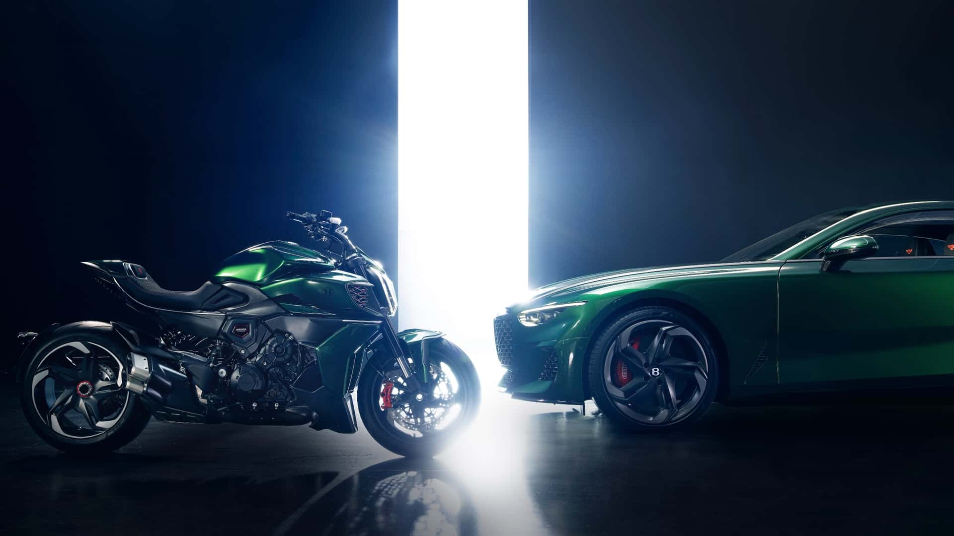 Коллаборация Ducati и Bentley за $90 000 на базе Diavel распродана. Будет ли новая?