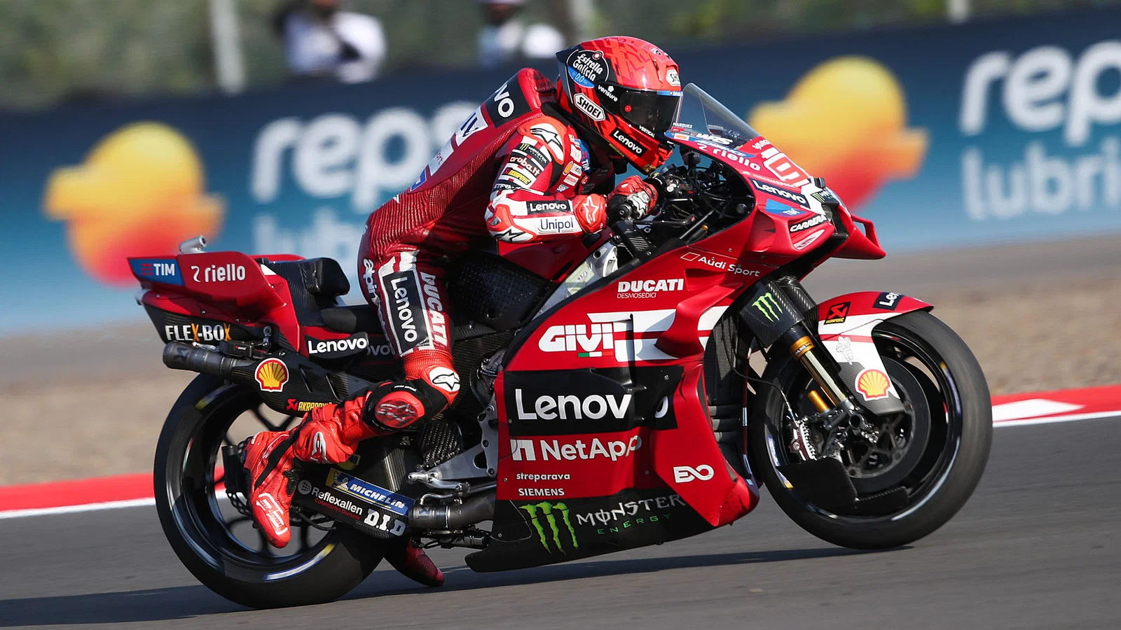 MotoGP Indonesia: Что показала пятничная практика в Мандалике