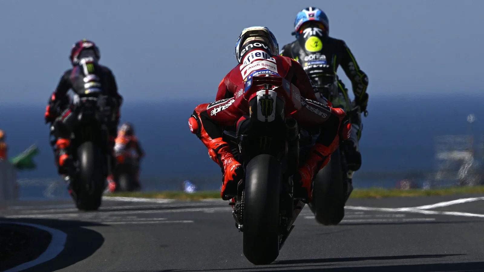 Неопределенность вокруг Qatar MotoGP усиливается на фоне разговоров о союзе гонщиков