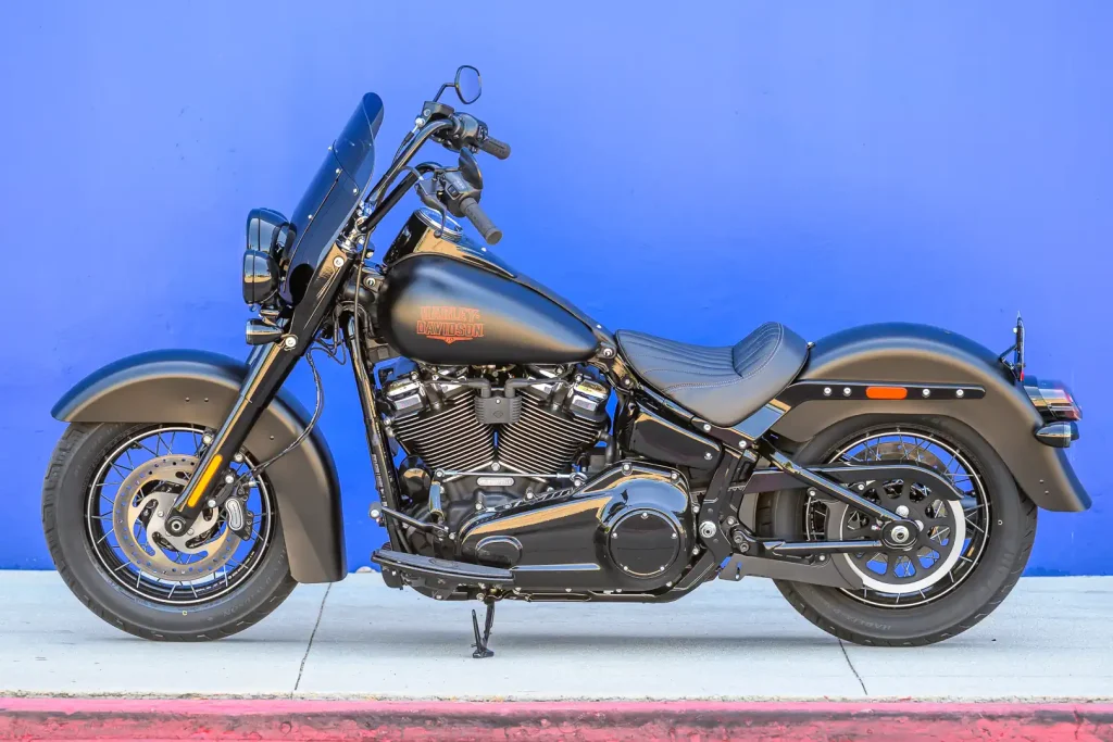 Обзор 2026 Harley-Davidson Deadwood: 13 ключевых фактов