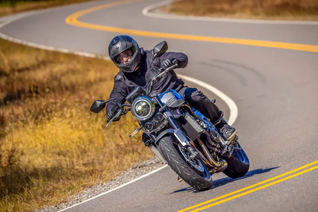 Обзор 2026 Honda CB1000F: 15 фактов о ретро-современном нейкеде — фото 6