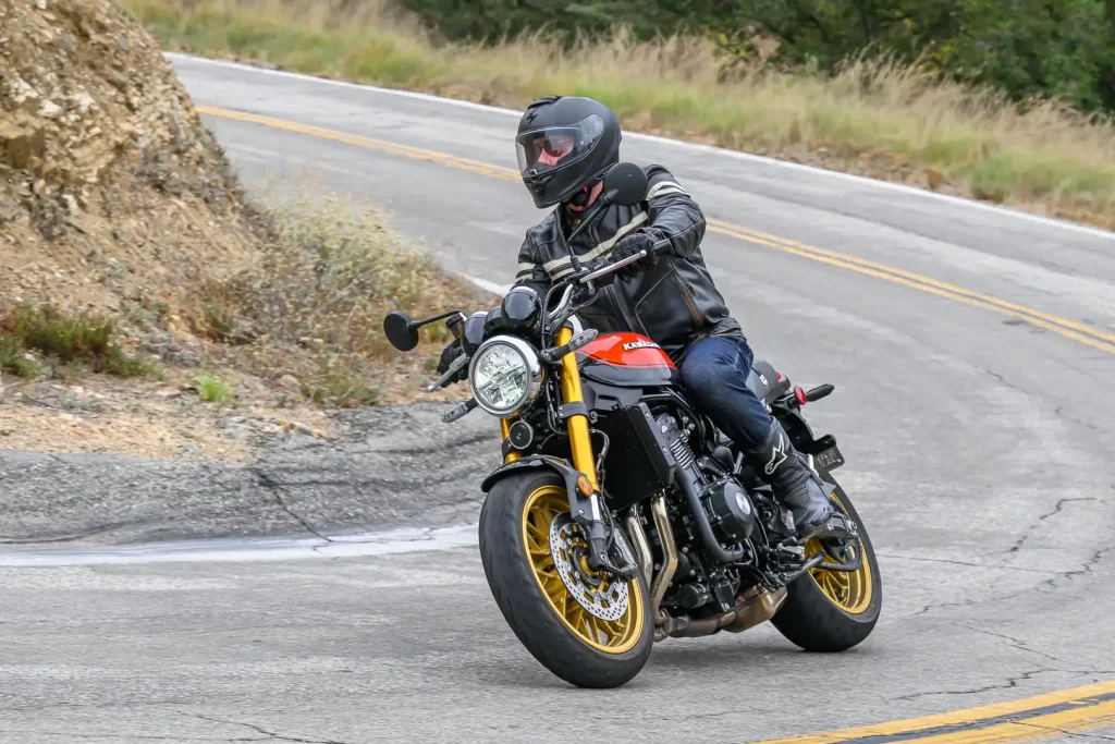 Обзор 2026 Kawasaki Z900RS SE: 18 ключевых фактов, ретро-стиль — фото 4