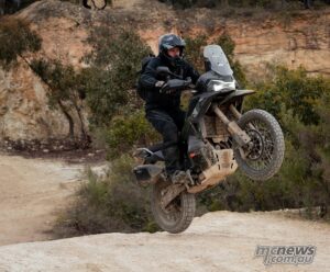 Обзор CFMOTO 1000MT-X — фото 2