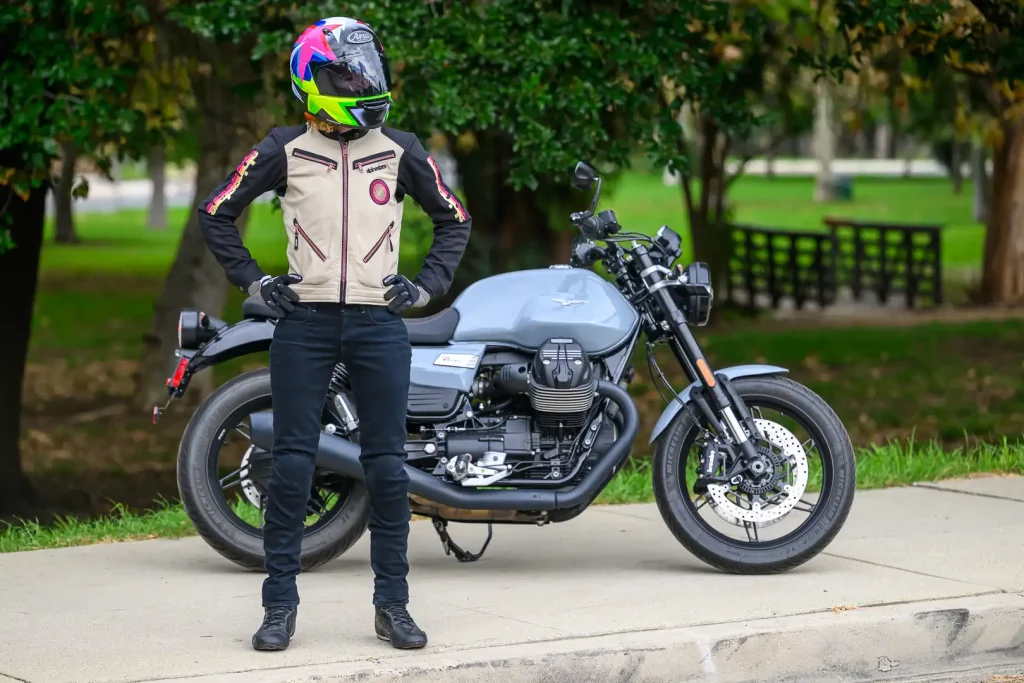 Обзор куртки Alpinestars Stella Grace: Oscar Spiral, городская броня