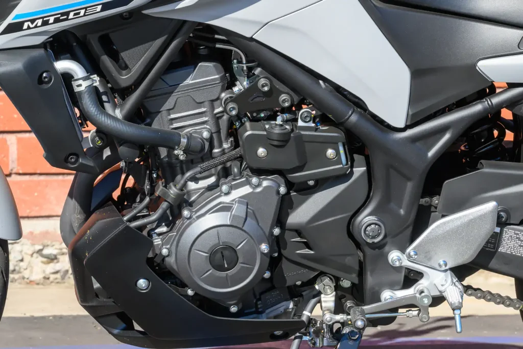 Обзор Yamaha MT-03 2026: 15 быстрых фактов о спортбайке за $4999 — фото 2