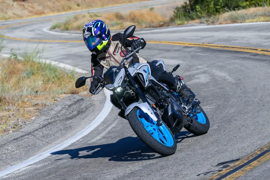 Обзор Yamaha MT-03 2026: 15 быстрых фактов о спортбайке за $4999