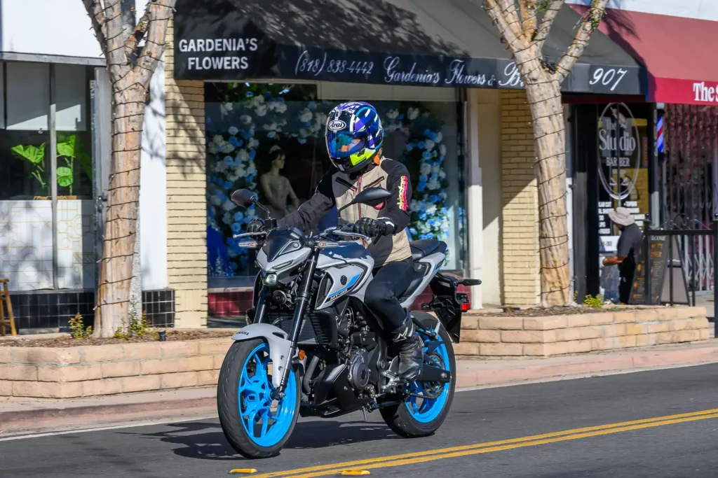 Обзор Yamaha MT-03 2026: 15 быстрых фактов о спортбайке за $4999 — фото 5