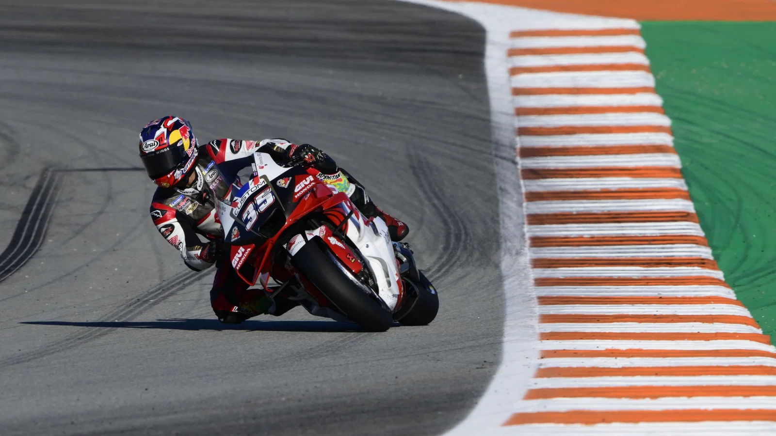Победитель Moto2 готовится к возвращению в MotoGP с Honda в Мотеги