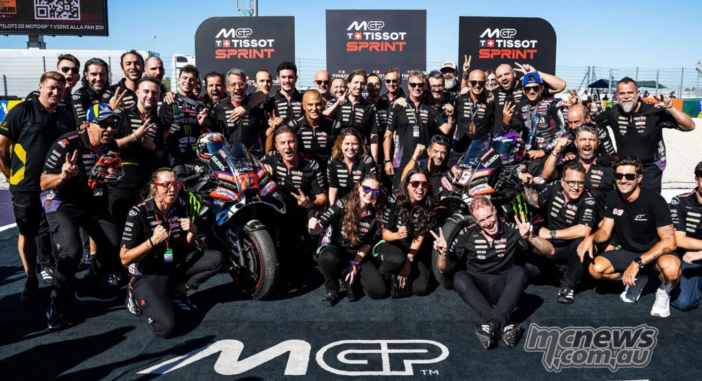 Aprilia Racing отпраздновала двойной подиум в спринте в Мизано: Марко Беццекки стал вторым, а Жорж Мартин — третьим