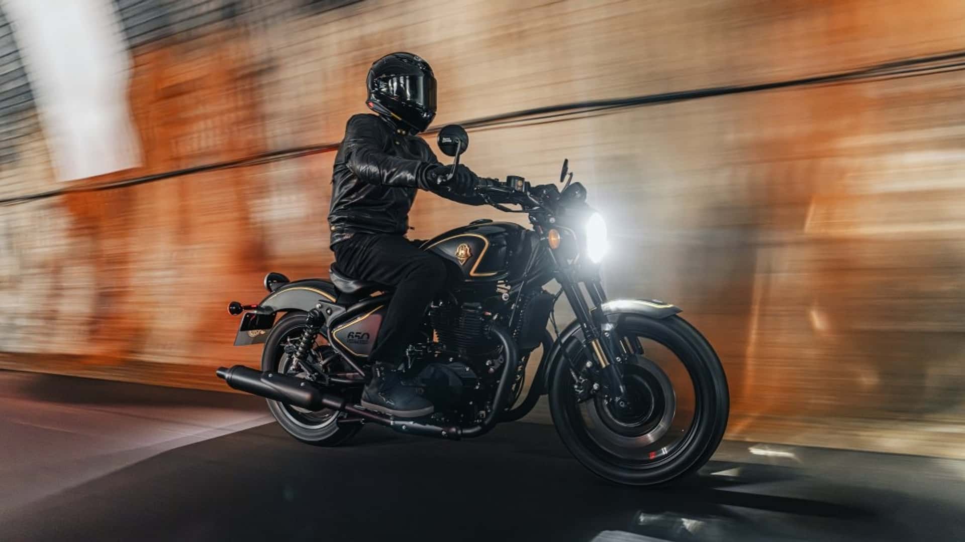 Royal Enfield Just Announced a New Limited Edition Shotgun 650 Is Coming to the US