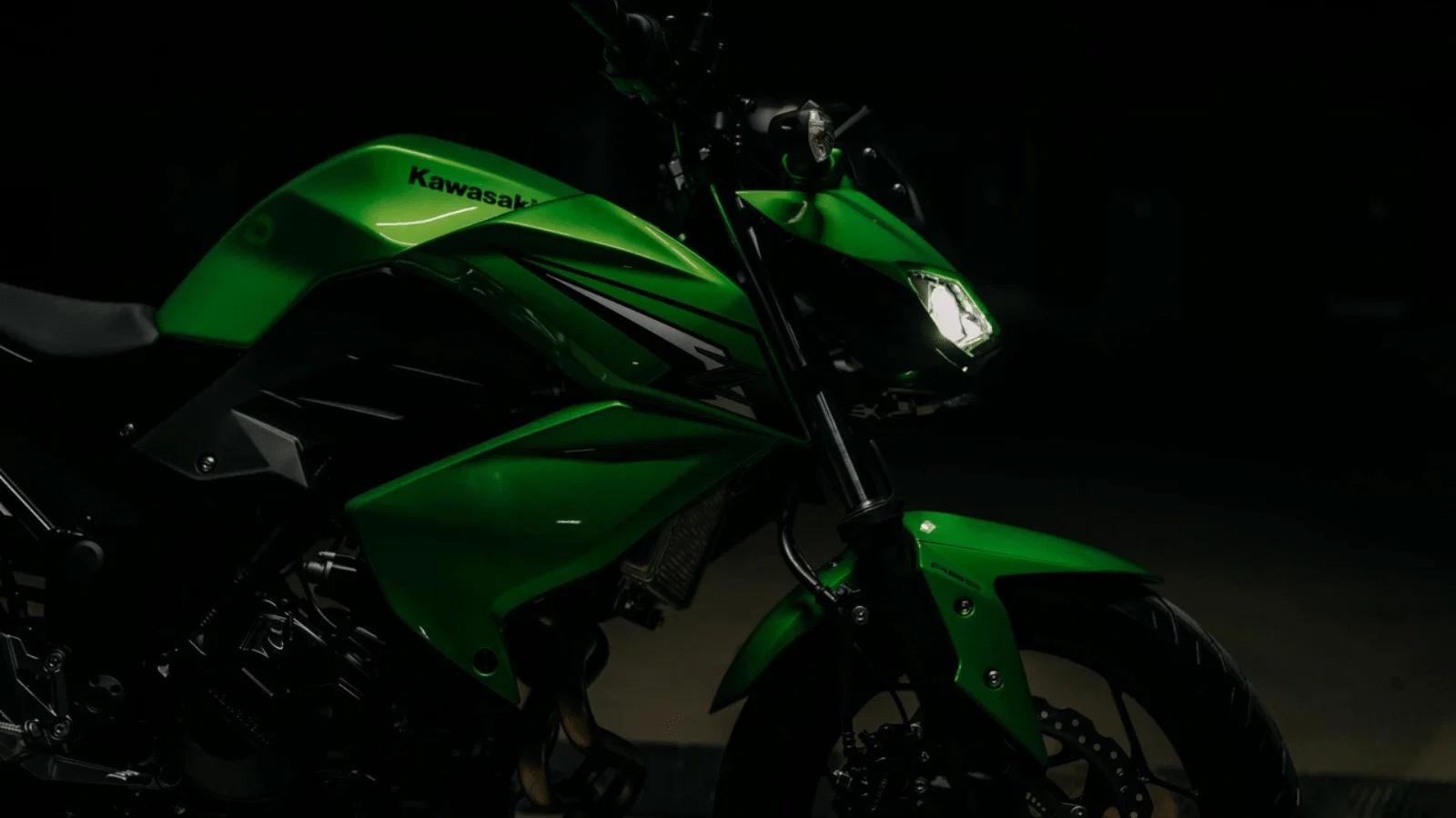 Совершенно новый Kawasaki Z300 2027 года представлен в Индии