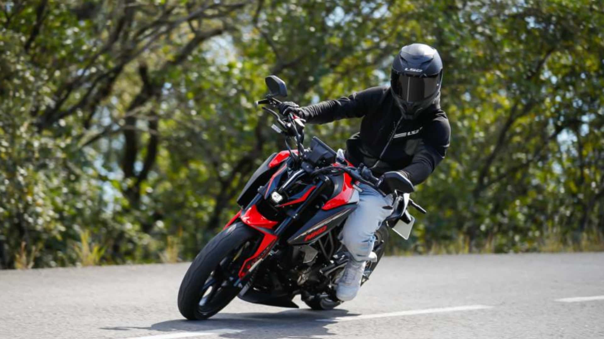 Rieju NKD 125: испанский нейкед, слишком похожий на KTM Duke