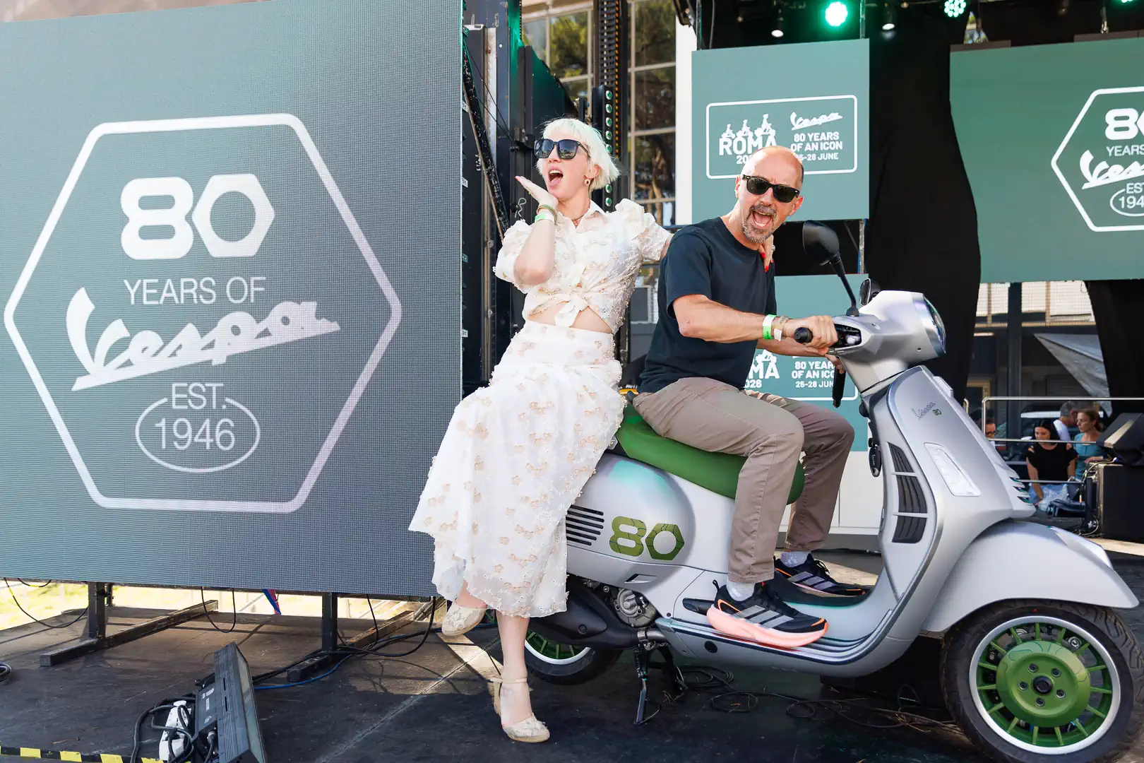 Vespa Edizione Ottantesimo: юбилейная серия с акцентом на историю и самый мощный мотор бренда
