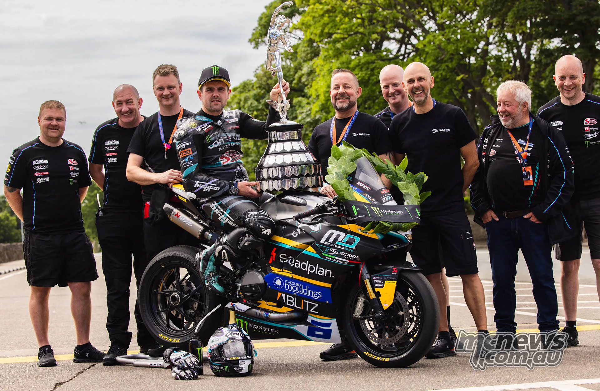 Вторая гонка Monster Energy Supersport TT